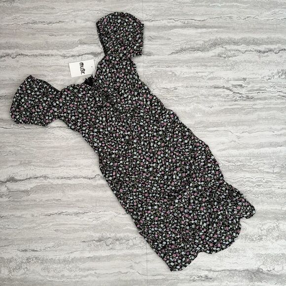 SKYLAR + MADISON “Shannon” Mini Dress - Picture 1 of 4